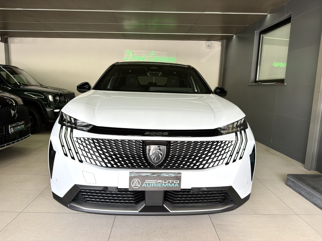 PEUGEOT 3008 1200 HYBRID 145 CV GT